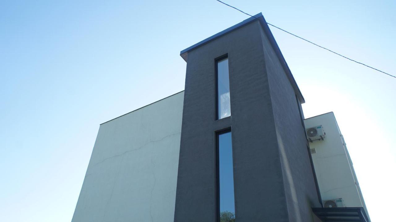 Boutique Hotel Sleep And Wine Батумі Екстер'єр фото