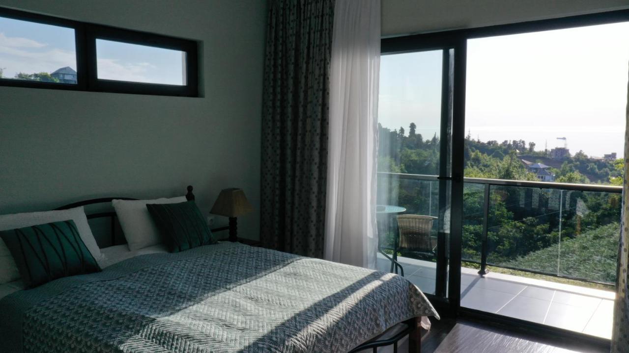 Boutique Hotel Sleep And Wine Батумі Екстер'єр фото